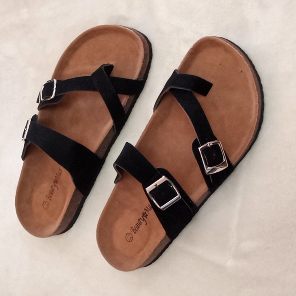 comfortable black sandals